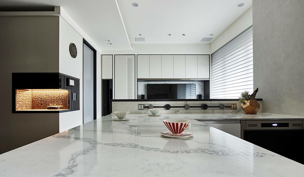 Everything You Must Know Before Choosing White Quartz Kitchen Countertop.