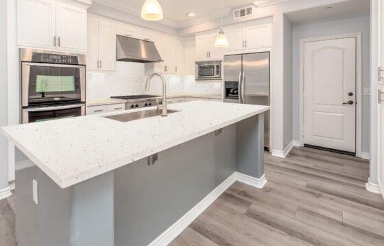 Quartz Kitchen Countertops: Leading The Way in 2024 Design Trends