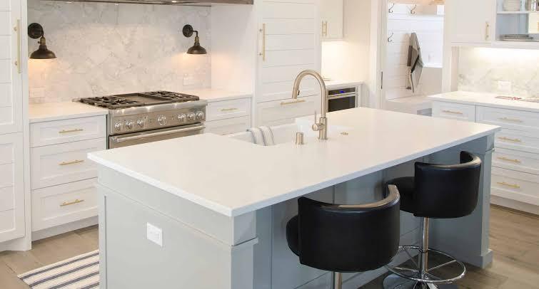 Top Beautiful Quartz Countertops to Pair with Blue Kitchen Cabinets